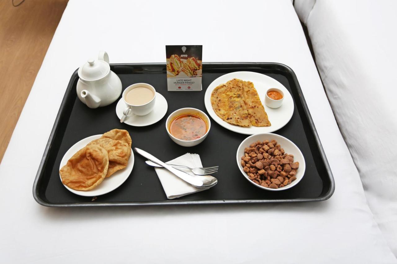 Oyo 4065 Hotel Richi Bhuvanesvar Kültér fotó