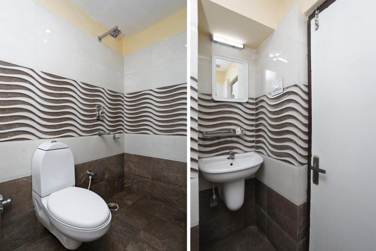 Oyo 4065 Hotel Richi Bhuvanesvar Kültér fotó