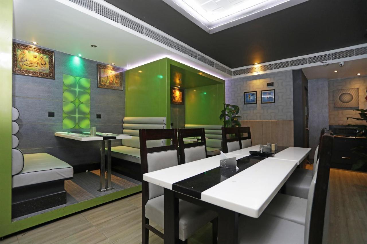 Oyo 4065 Hotel Richi Bhuvanesvar Kültér fotó