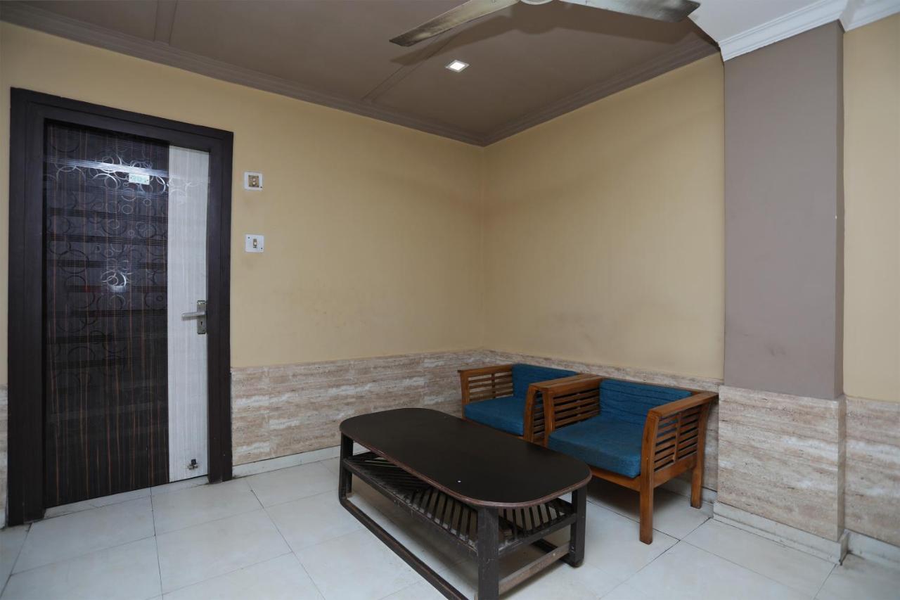 Oyo 4065 Hotel Richi Bhuvanesvar Kültér fotó
