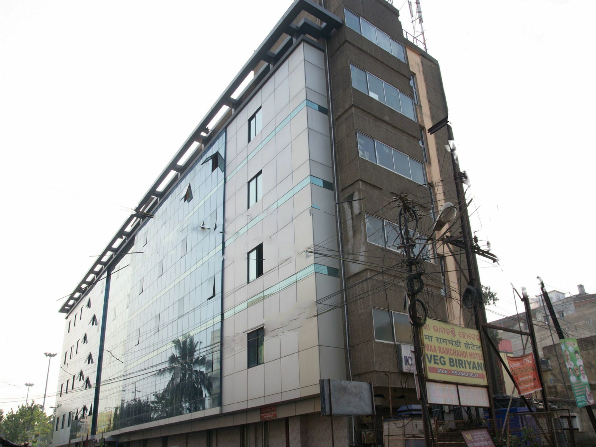Oyo 4065 Hotel Richi Bhuvanesvar Kültér fotó