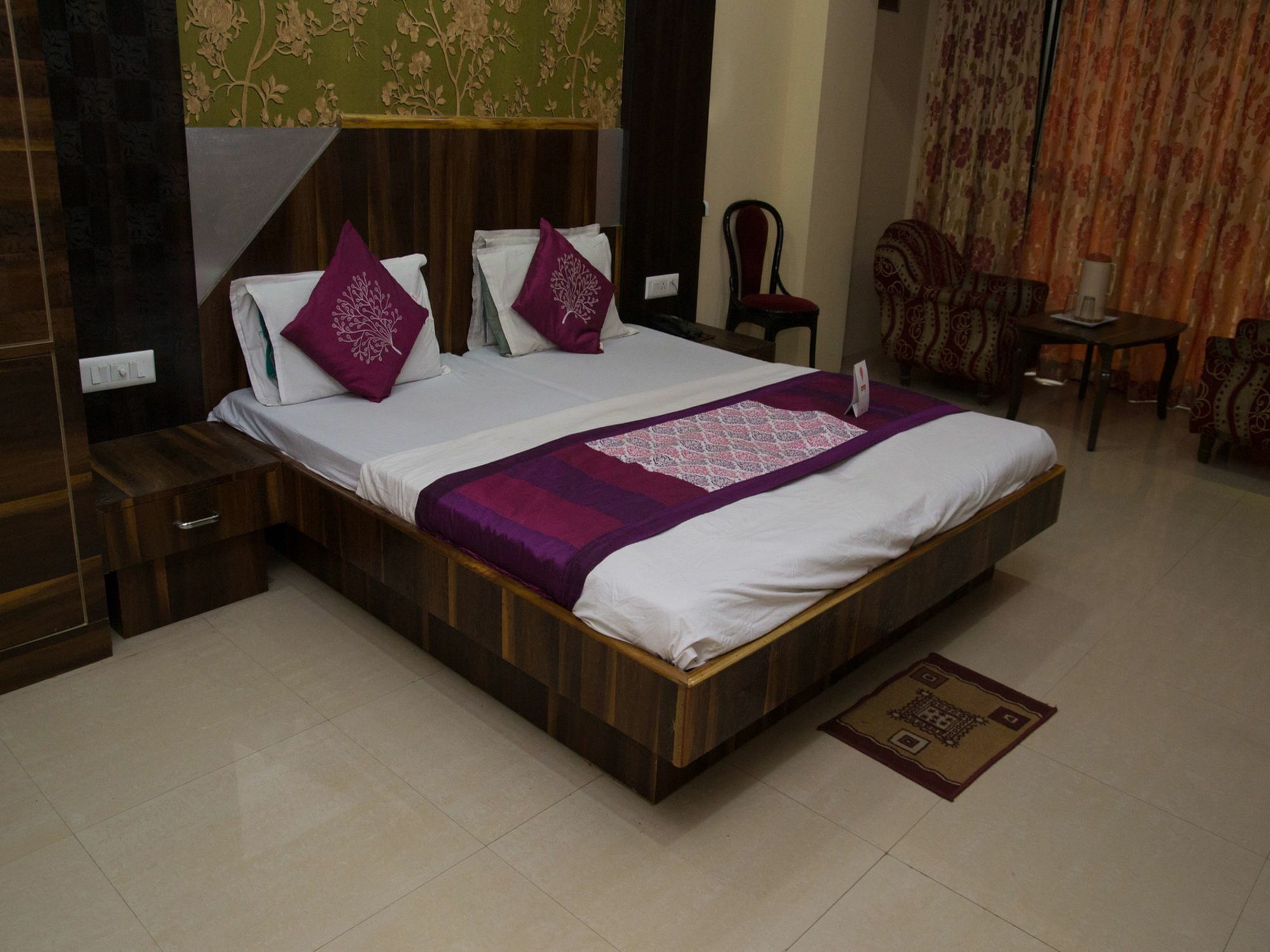 Oyo 4065 Hotel Richi Bhuvanesvar Kültér fotó