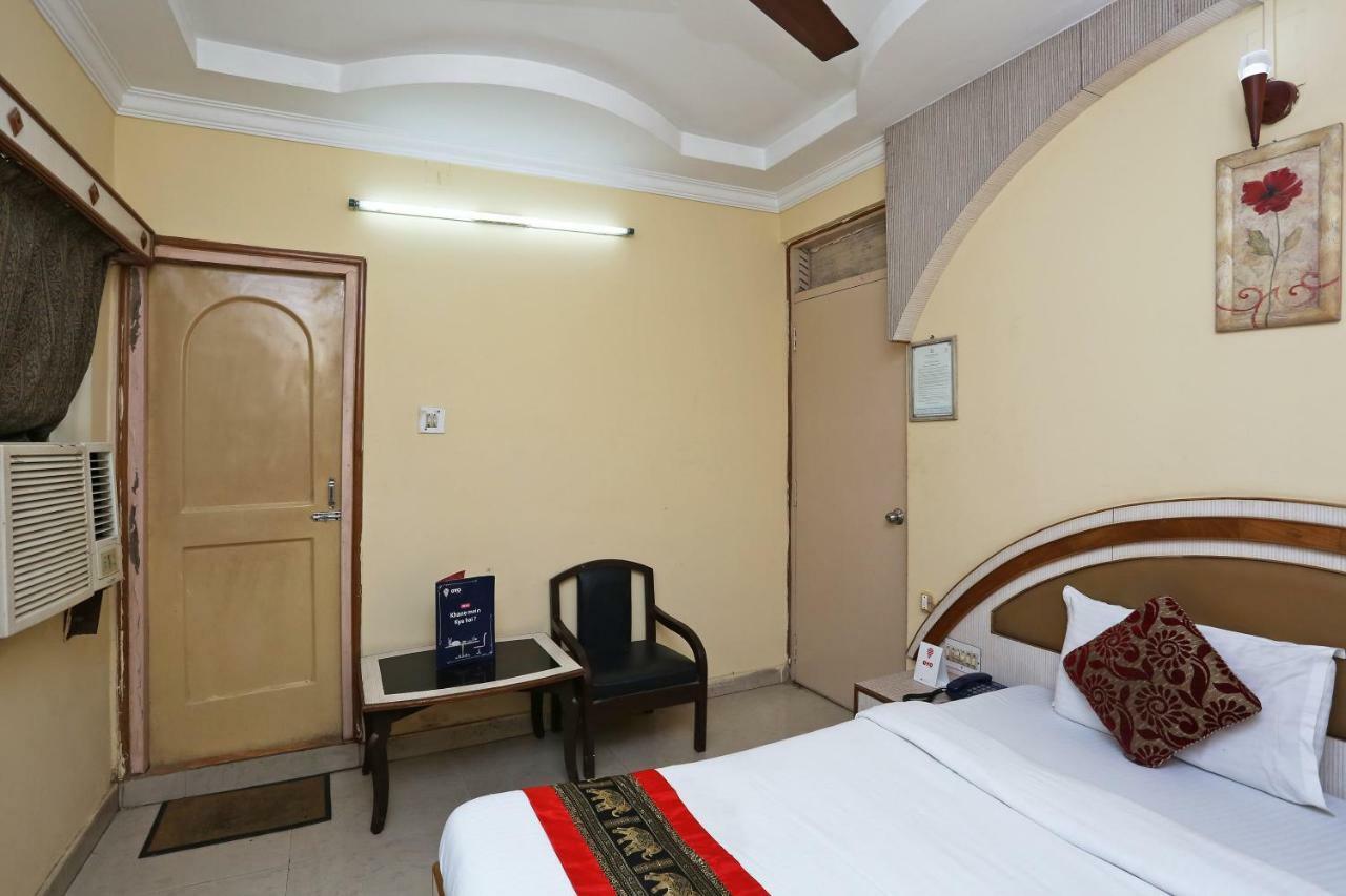 Oyo 4065 Hotel Richi Bhuvanesvar Kültér fotó